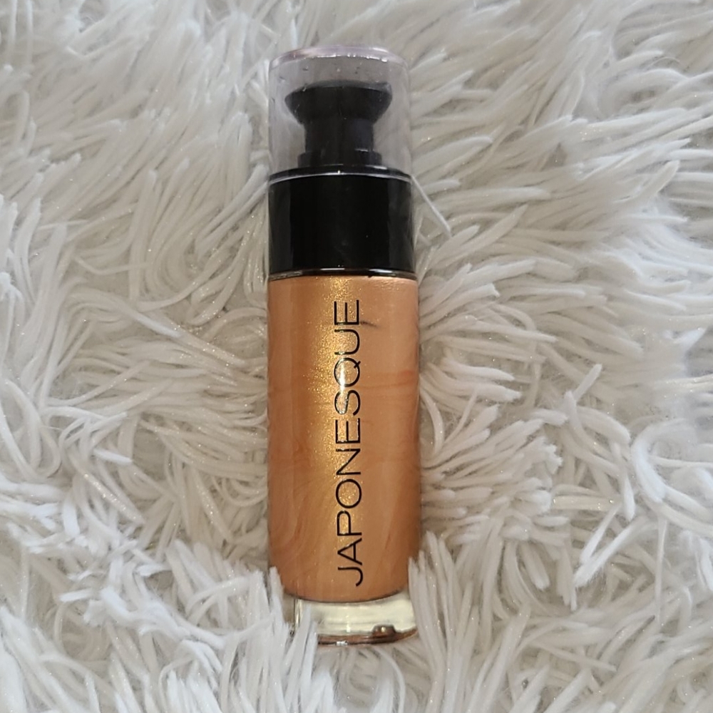 Liquid Light Shimmer